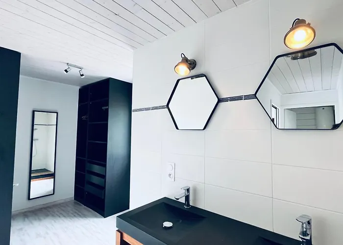 Maison D'architecte De La Paree ヴィラ