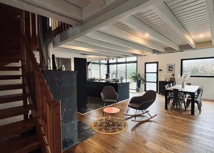 Maison D'architecte De La Paree 생장드몽