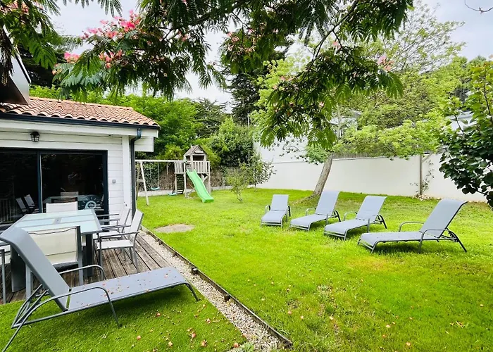 빌라 Maison D'architecte De La Paree 생장드몽