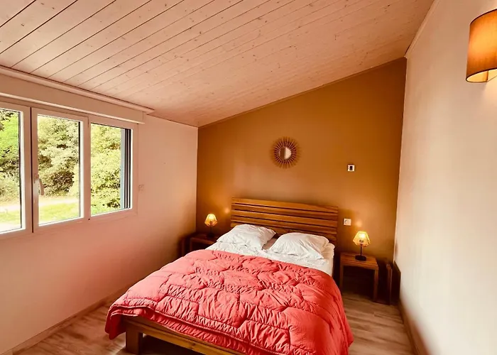 Maison D'architecte De La Paree * 생장드몽